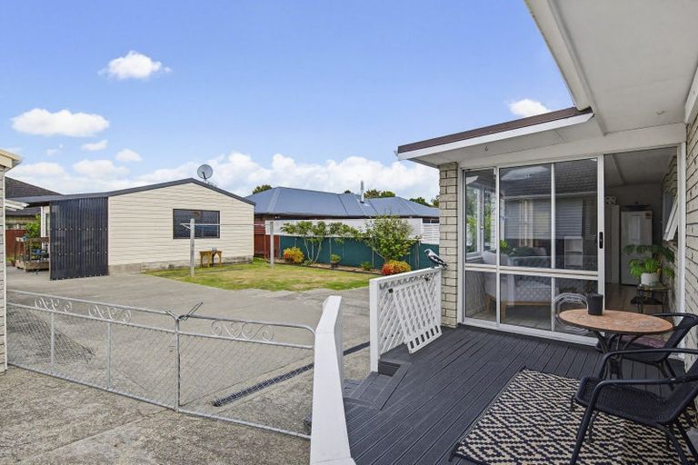 Photo of property in 132 Weraroa Road, Levin, 5510