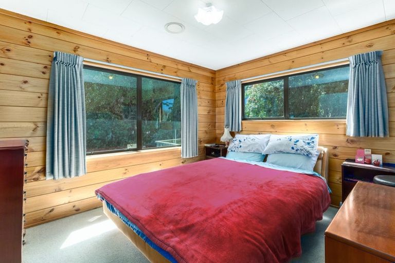 Photo of property in 69a Mana Esplanade, Paremata, Porirua, 5026