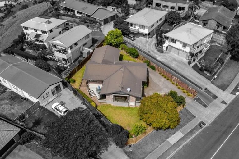 Photo of property in 51 Osprey Drive, Welcome Bay, Tauranga, 3112