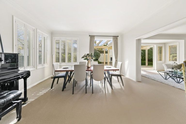 Photo of property in 12 Fairfield Lane, East Tamaki Heights, Auckland, 2016