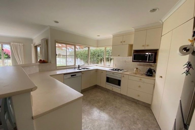 Photo of property in 4 Knightsbridge Place, Bethlehem, Tauranga, 3110