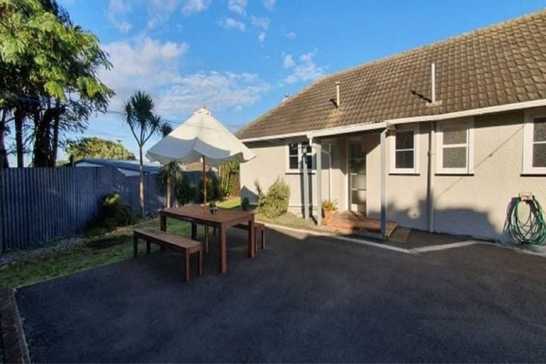 Photo of property in 86 Manuka Street, Castlecliff, Whanganui, 4501