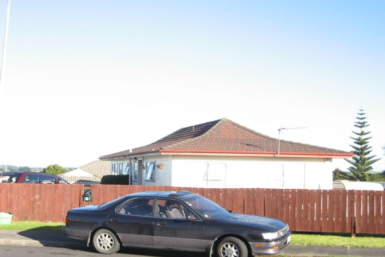 Photo of property in 9 Anglers Way, Wattle Downs, Auckland, 2102