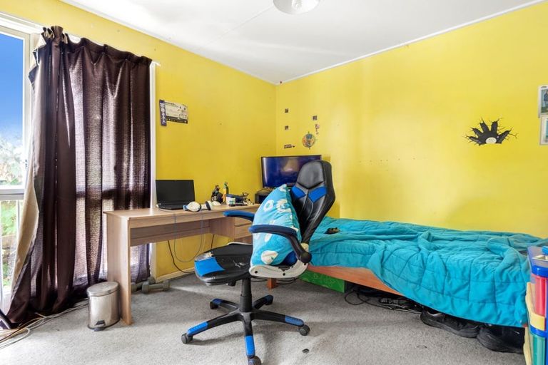 Photo of property in 9 Matai Street, Waiuku, 2123