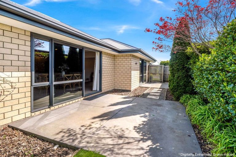 Photo of property in 38 Meyer Crescent, Halswell, Christchurch, 8025