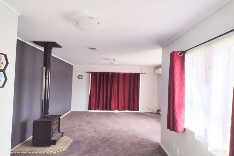 Photo of property in 15a Alma Crescent, Papakura, 2110