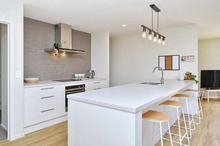 Photo of property in 21 Quinn Crescent, Woodend, 7610