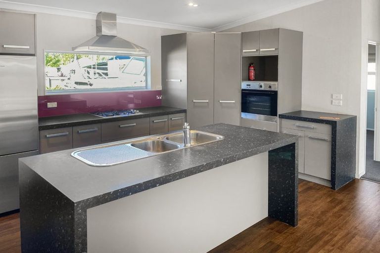 Photo of property in 205a Rutene Road, Kaiti, Gisborne, 4010