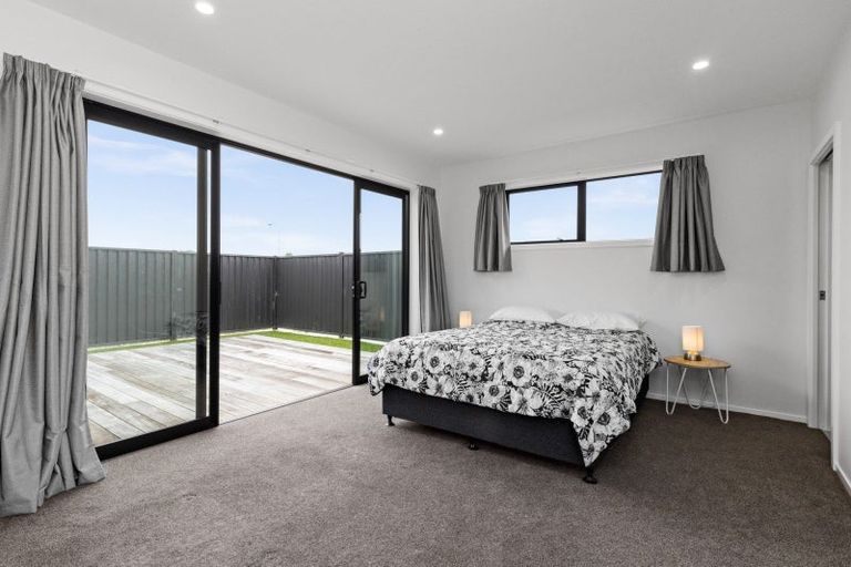 Photo of property in 23 Cassin Place, Taradale, Napier, 4112
