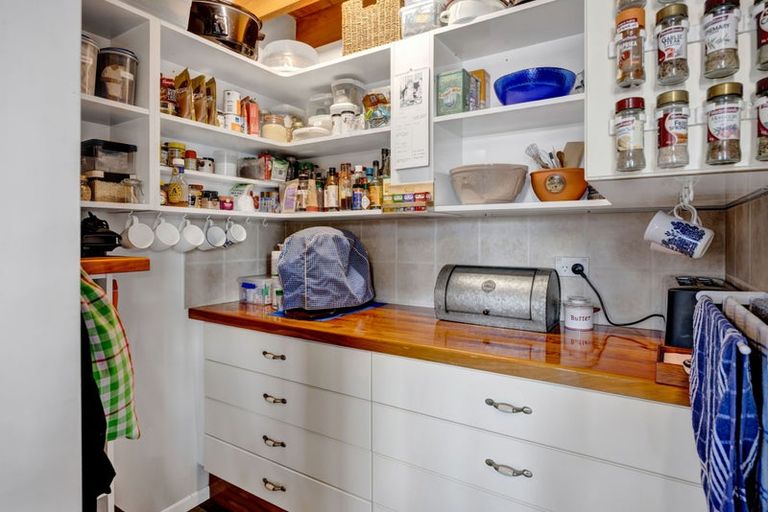 Photo of property in 9 Elizabeth Grove, Stratford, 4332