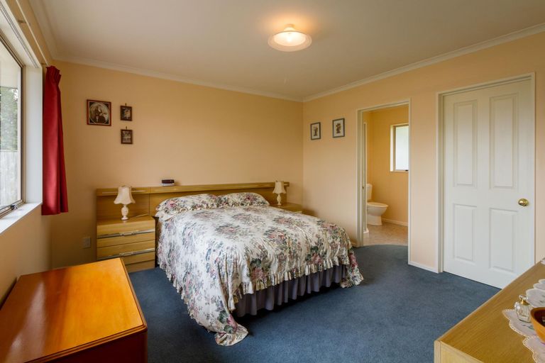 Photo of property in 7 Cole Lane, Milson, Palmerston North, 4414