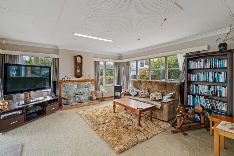 Photo of property in 39 Estuary Road, Weymouth, Auckland, 2103