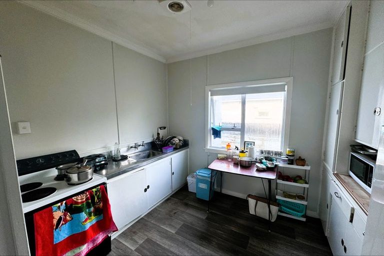 Photo of property in 198 Ferguson Street, West End, Palmerston North, 4412