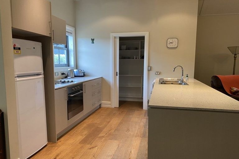 Photo of property in 6 Farrant Drive, Wanaka, 9305