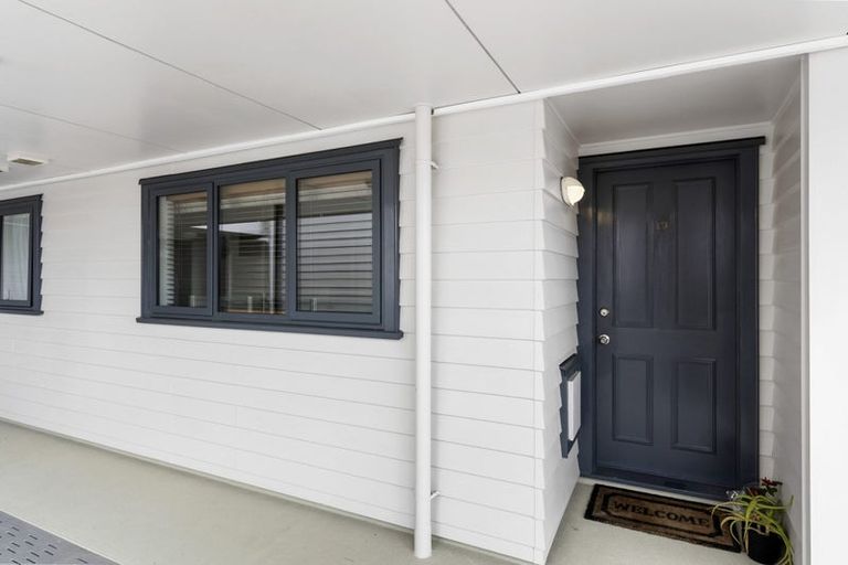 Photo of property in 13/5 Cook Street, Howick, Auckland, 2014