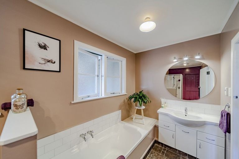 Photo of property in 218 Porangahau Road, Waipukurau, 4200