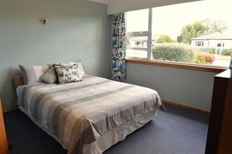 Photo of property in 16 Sandringham Street, Oamaru North, Oamaru, 9400