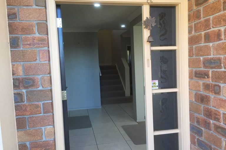 Property details for 66 Blackwood Drive, Wattle Downs, Auckland, 2103