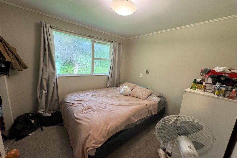 Photo of property in 56 Salamanca Road, Sunnynook, Auckland, 0620