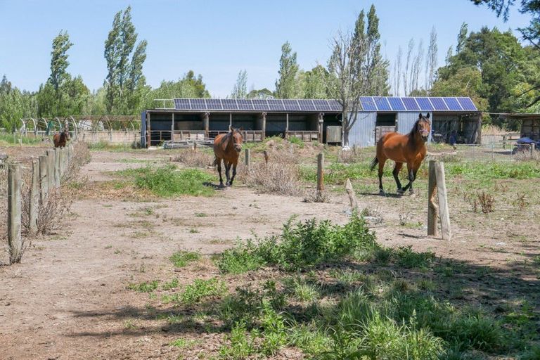 Photo of property in 399 Old West Coast Road, Templeton, Christchurch, 7676