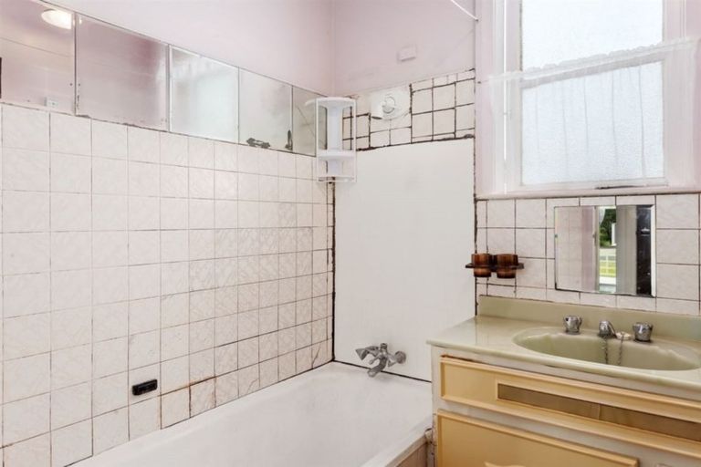 Photo of property in 57 Salonika Street, Whakatane, 3120