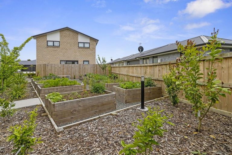 Photo of property in 24/35 North Ridge Drive, Rototuna North, Hamilton, 3210