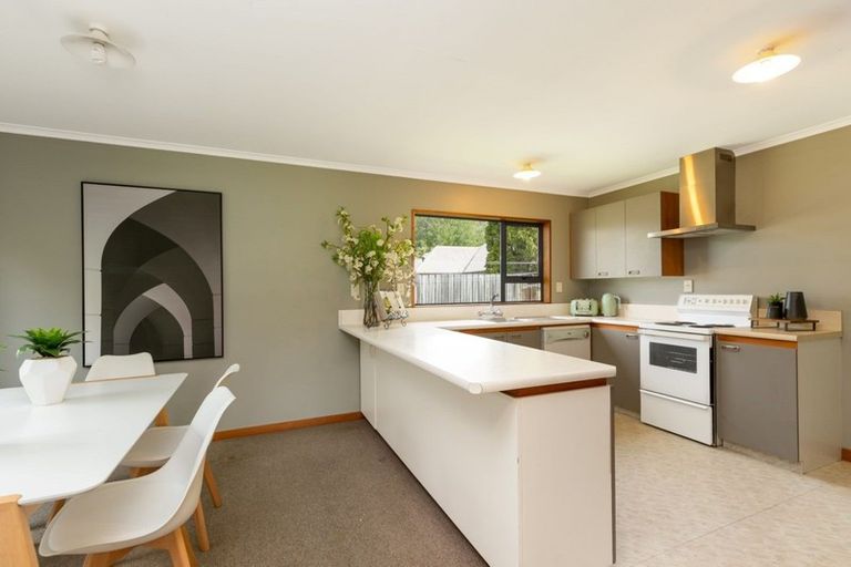 Photo of property in 44 Remarkables Crescent, Frankton, Queenstown, 9300