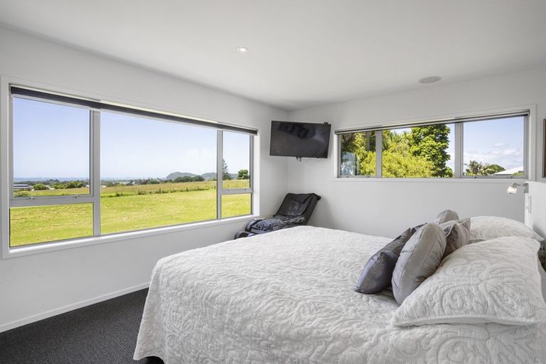 Photo of property in 36 Koutunui Road, Athenree, Katikati, 3177
