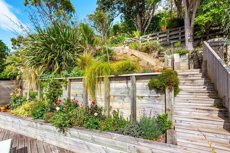 Photo of property in 21 Upper Bourke Street, Kilbirnie, Wellington, 6022