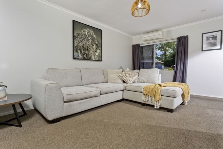 Photo of property in 27 Cantina Avenue, Bayview, Auckland, 0629