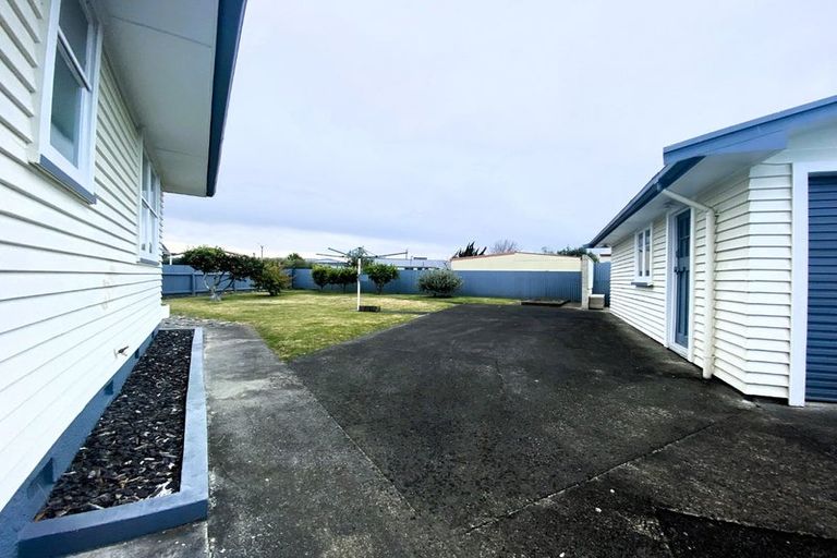 Photo of property in 14 Clarence Cox Crescent, Pirimai, Napier, 4112