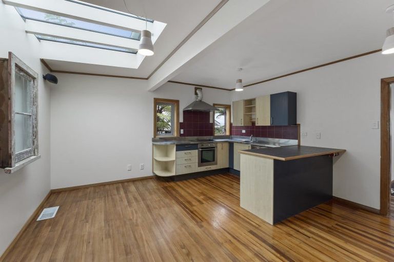 Photo of property in 54 Baroda Street, Khandallah, Wellington, 6035