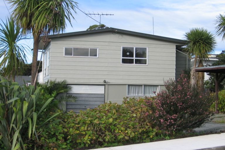 Photo of property in 33 Amanda Lane, Snells Beach, 0920
