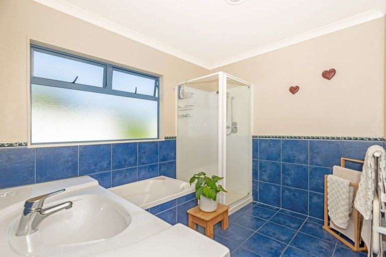 Photo of property in 116 Potae Avenue, Lytton West, Gisborne, 4010