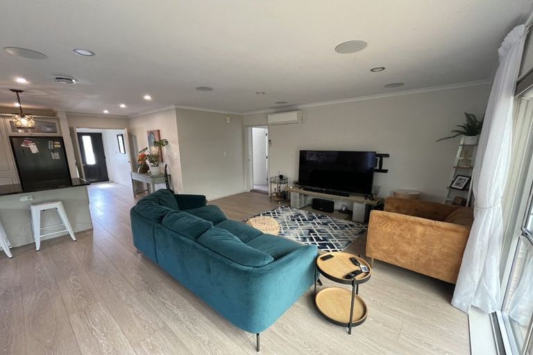 Photo of property in 3 Pohutukawa Place, Karaka, Papakura, 2113