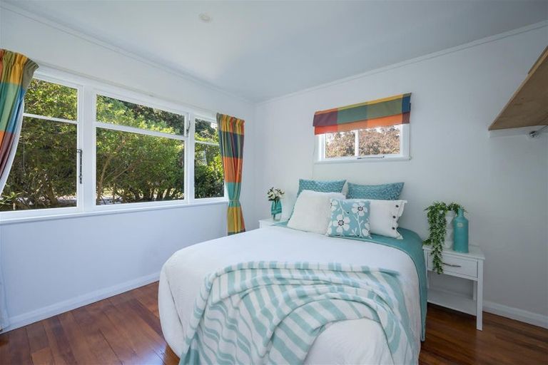 Photo of property in 2 Martin Street, Monaco, Nelson, 7011