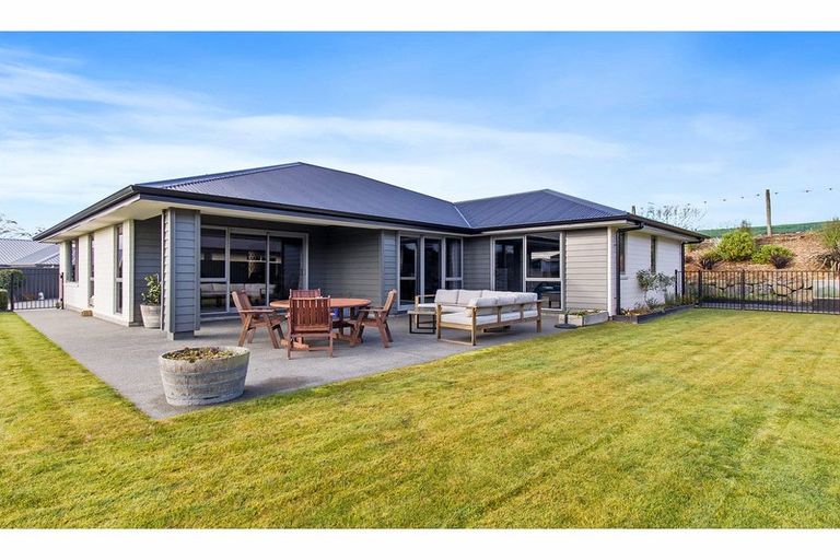 Photo of property in 10 Grosvenor Grange, Gleniti, Timaru, 7910
