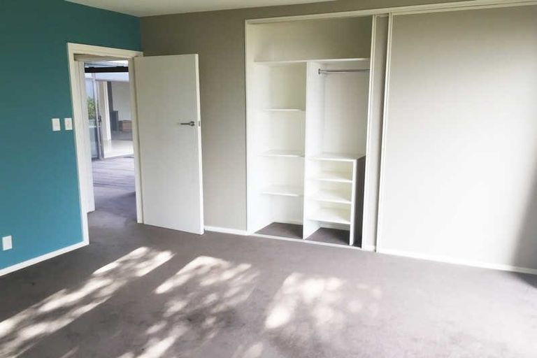 Photo of property in 54 Maffeys Road, Mount Pleasant, Christchurch, 8081