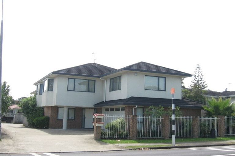 Photo of property in 24a Reeves Road, Pakuranga, Auckland, 2010