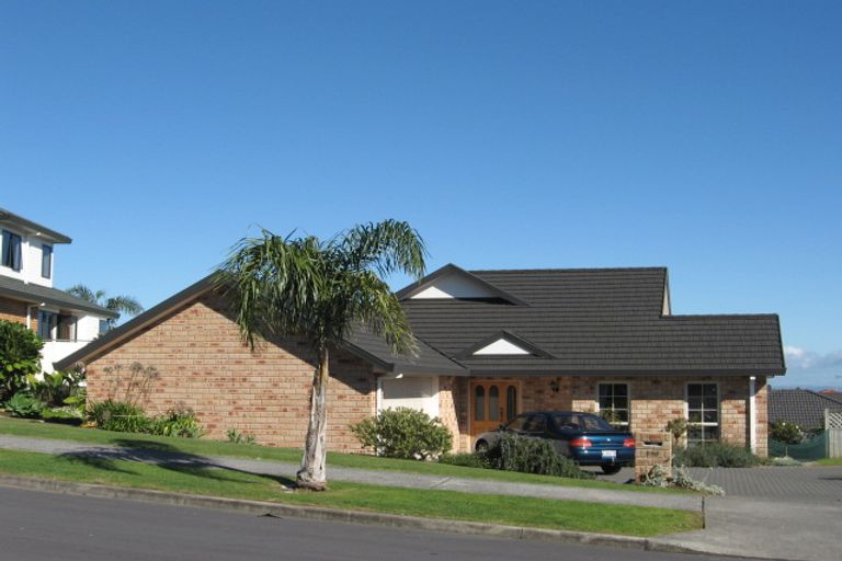 Photo of property in 290 Hill Road, The Gardens, Auckland, 2105