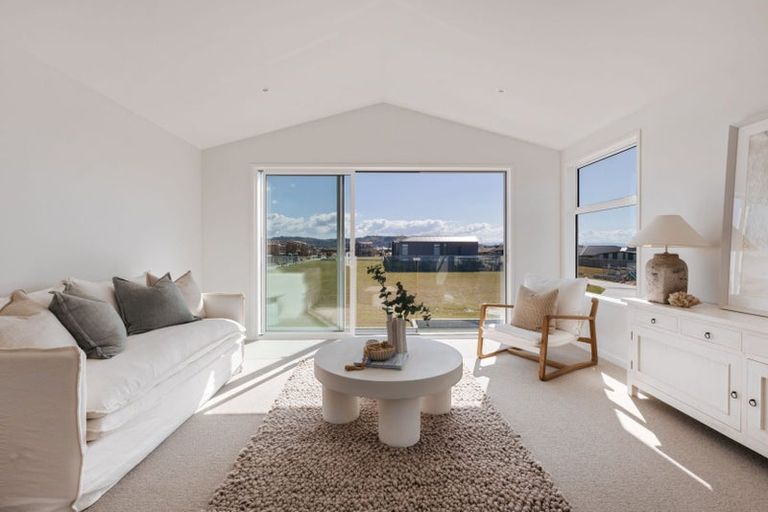 Photo of property in 10 Rehua Way, Papamoa, 3118