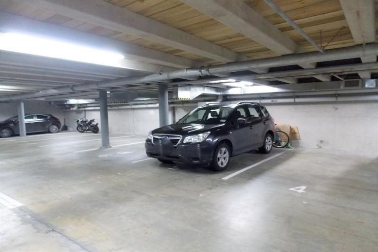 Photo of property in Monument Apartments, 6a/245 Wakefield Street, Te Aro, Wellington, 6011