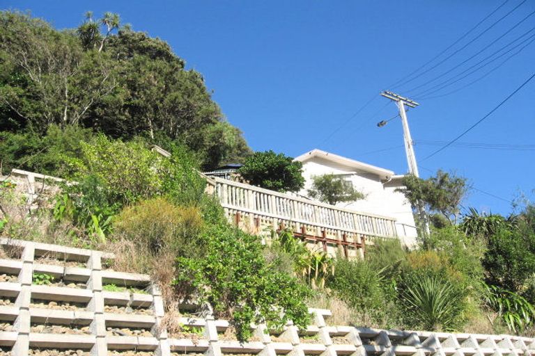 Photo of property in 6 Matai Terrace, Eastbourne, Lower Hutt, 5013