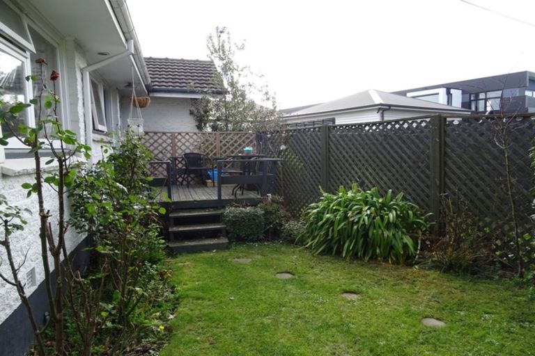 Photo of property in 1/42 Office Road, Merivale, Christchurch, 8014