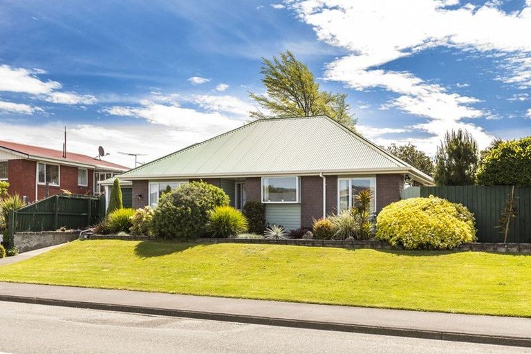 Photo of property in 99 Roberta Drive, Somerfield, Christchurch, 8024