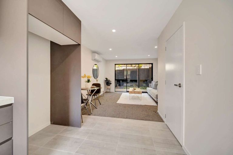 Photo of property in 18/106 Triangle Road, Massey, Auckland, 0614