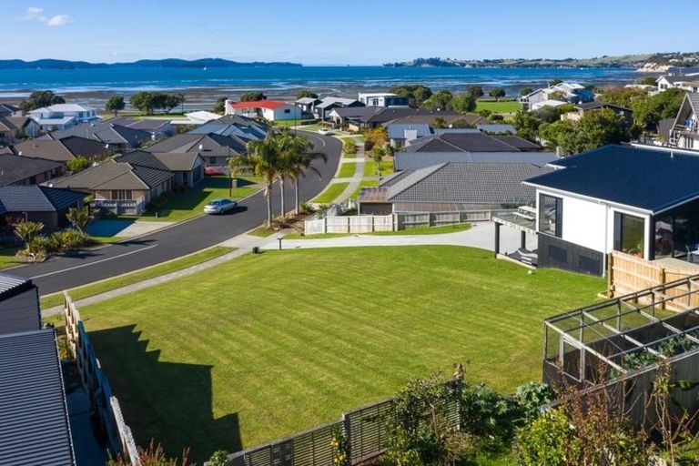 Photo of property in 6 Schooner Avenue, Snells Beach, 0920