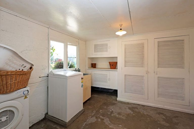 Photo of property in 8 Awamoa Road, Holmes Hill, Oamaru, 9401