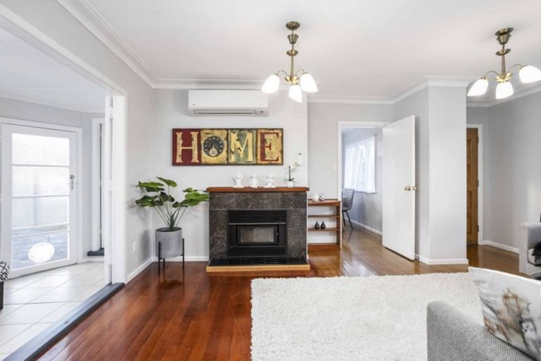 Photo of property in 1/15 Elizabeth Street, Papakura, 2110