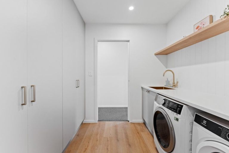 Photo of property in 15 Franks Place, Outram, 9019